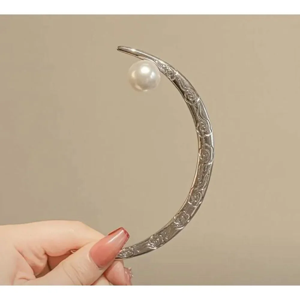 Crescent Silver Moon Faux Pearl Hairpin Hair Pin Elegant Vintage Bridal Piece